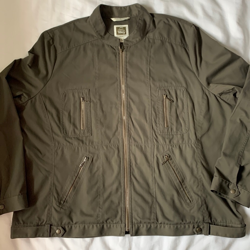 COPY - Tilley Canada khaki green stretch  travel jacket w zippered pockets 1 hi…